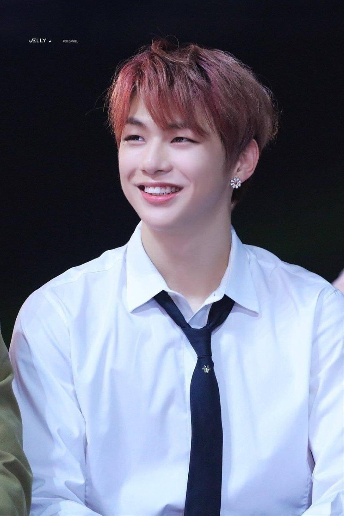 Kpop tuần qua: Nu'est lần đầu giành cúp sau 7 năm, Kang Daniel bị công ty kiện ngược Ảnh 10