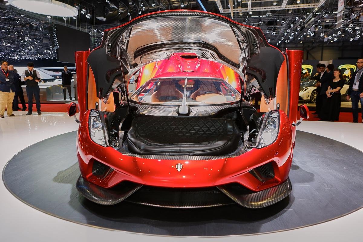 Siêu xe Koenigsegg Regera 