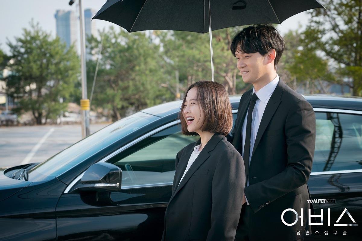 'Abyss': Hậu trường tươi sáng của cặp chị em Park Bo Young và Ahn Hyo Seop Ảnh 5