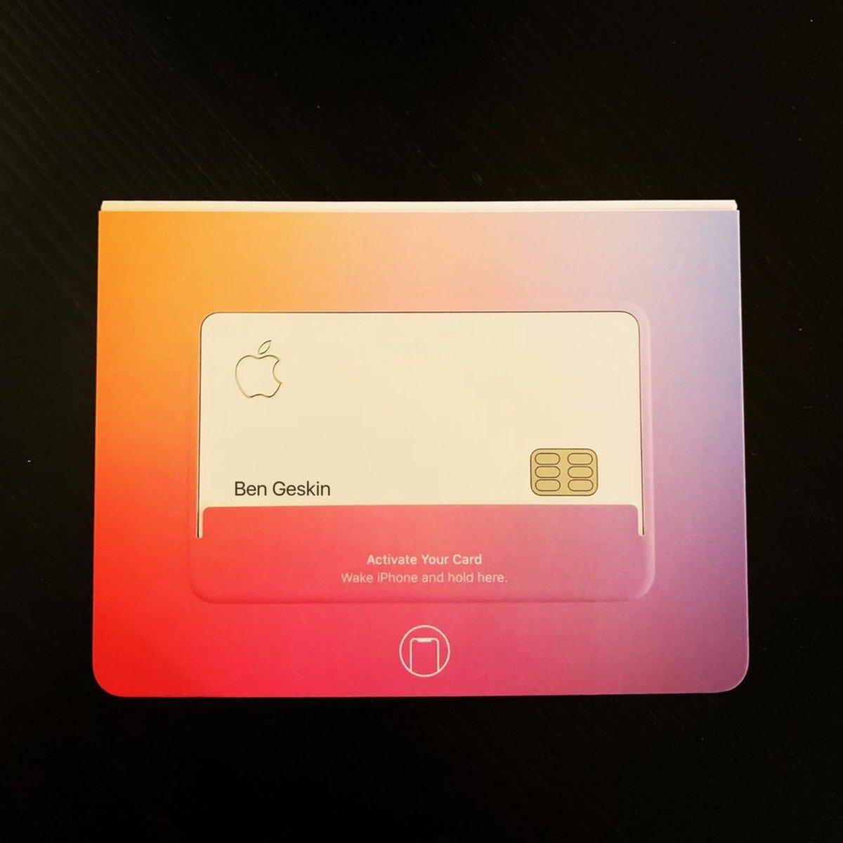 Thẻ tín dụng Apple Card