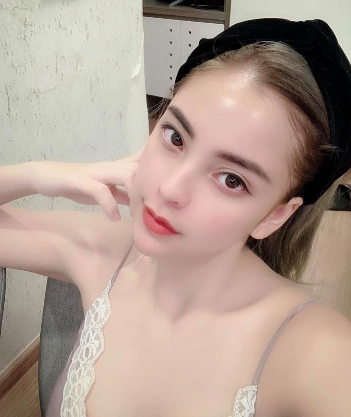 Nhan sắc ngày một nóng bỏng của hot girl từng 'gây sốt' vì là em gái nuôi của cầu thủ Bùi Tiến Dũng Ảnh 9