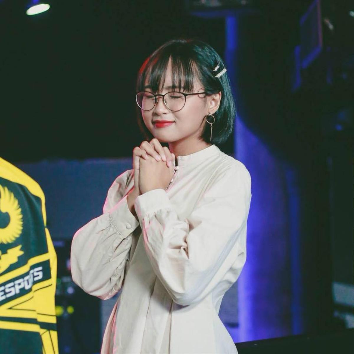 LMHT: Minh Nghi, cô MC 'xinh hết phần người khác' ở MSI 2019 là ai? Ảnh 4