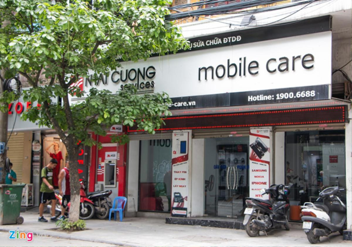 Nhật Cường Mobile bất ngờ mở cửa trở lại để bảo hành cho khách Ảnh 1