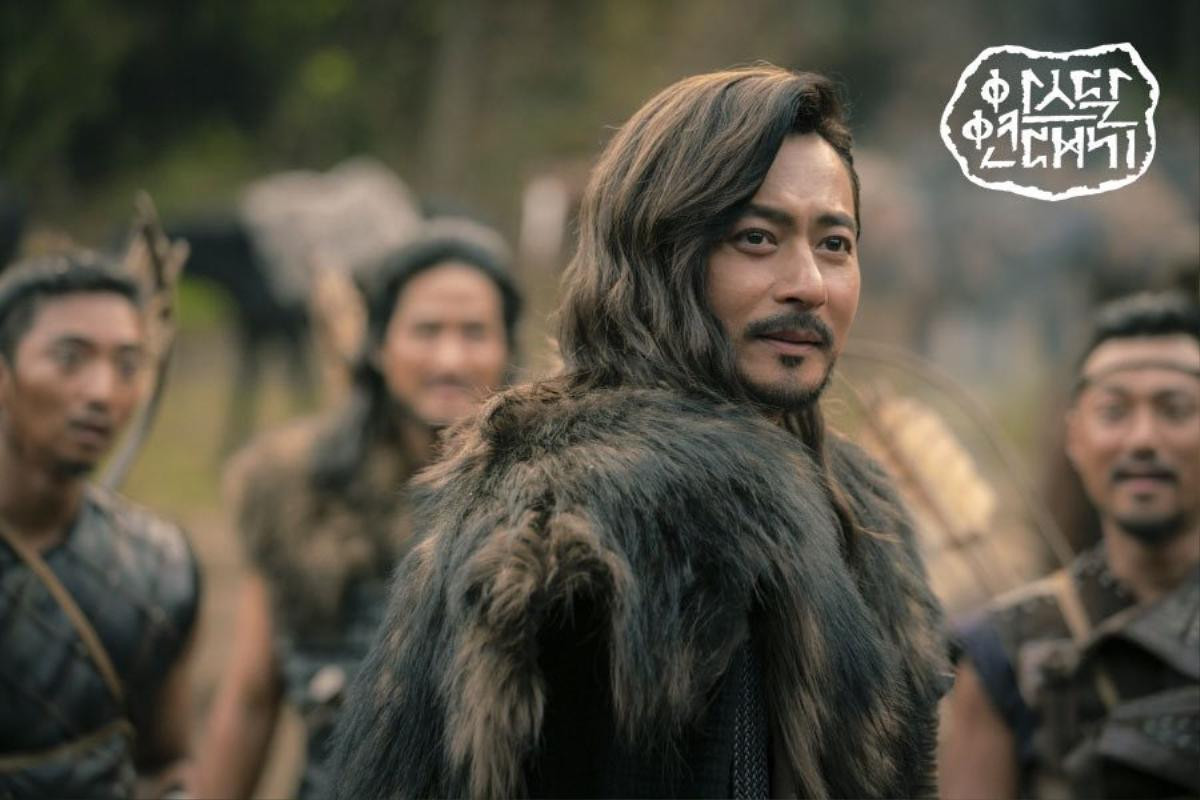 Jang Dong Gun khoe cơ bắp cuồn cuộn hùng dũng, tăng 8kg để đóng 'Arthdal Chronicles' Ảnh 8