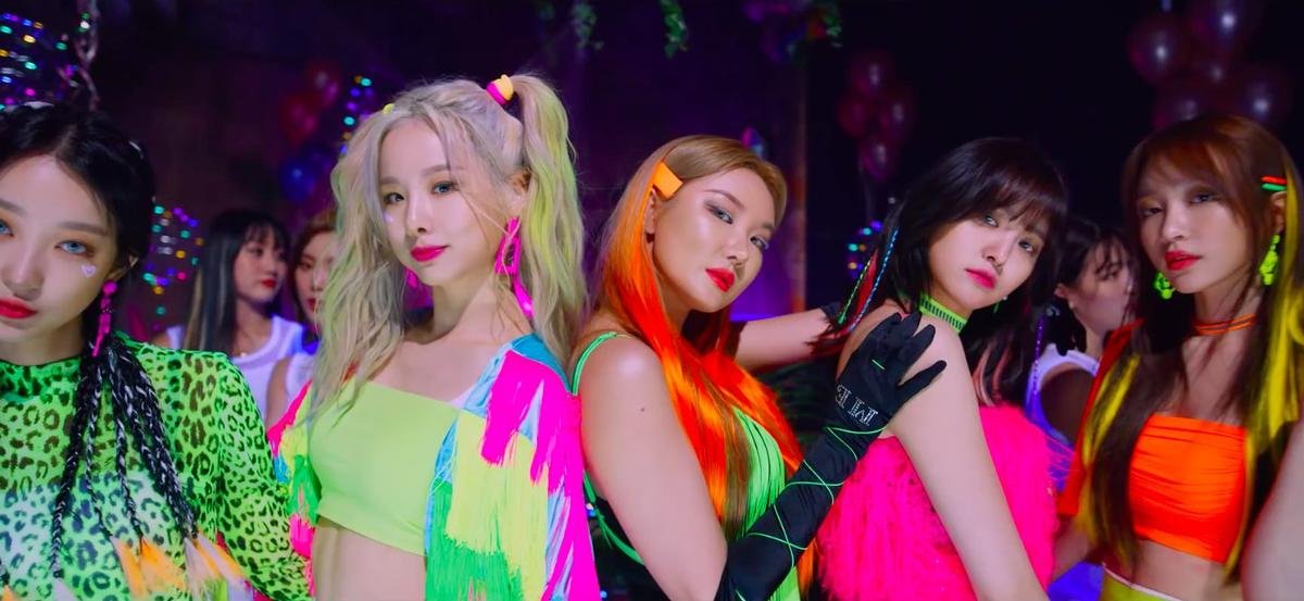 EXID chính thức trở lại với 'ME&YOU': MV cuối cùng dưới trướng Banana Culture không thể 'chất' hơn Ảnh 8