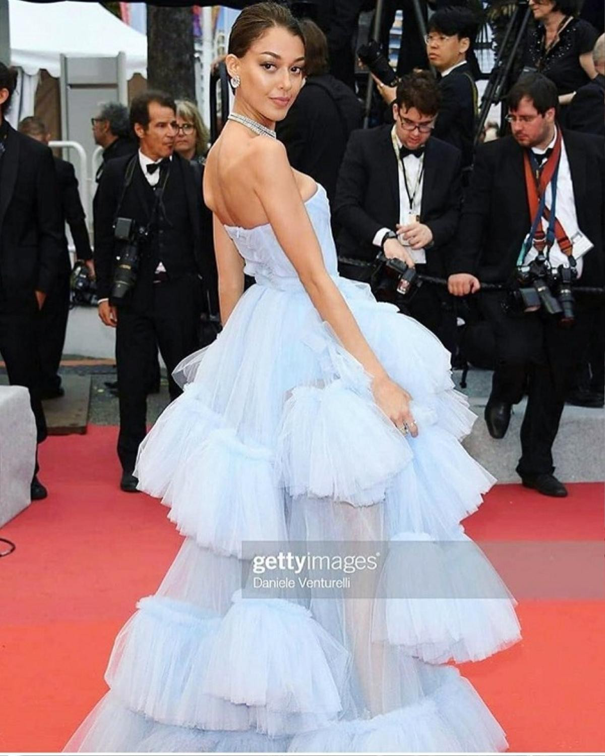 Những kiểu váy công chúa xinh lung linh của các mỹ nhân trên thảm đỏ LHP Cannes 2019 Ảnh 8