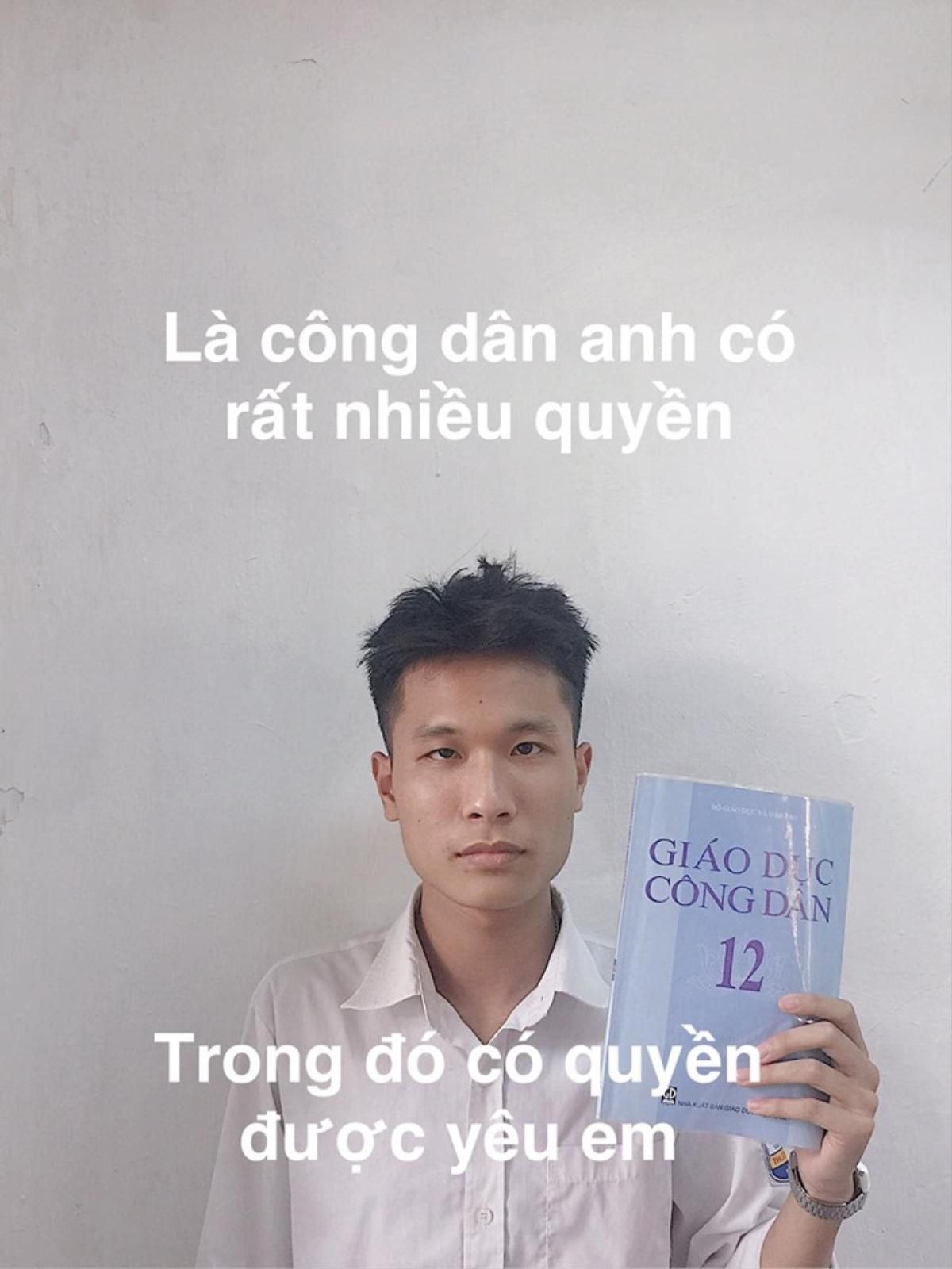 Cuối năm đến lớp, nam thanh niên 'thả thính' cực chất với sách giáo khoa làm nhiều bạn nữ đổ 'rầm rầm' Ảnh 7