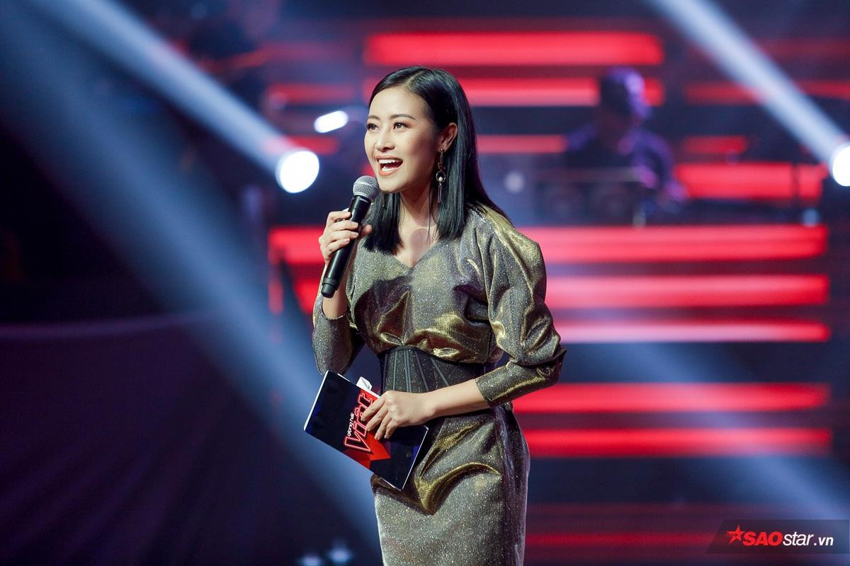 MC Phí Linh: Người 'cân' mọi khoảnh khắc drama lẫn loạt tiết mục đỉnh của The Voice 2019 Ảnh 2