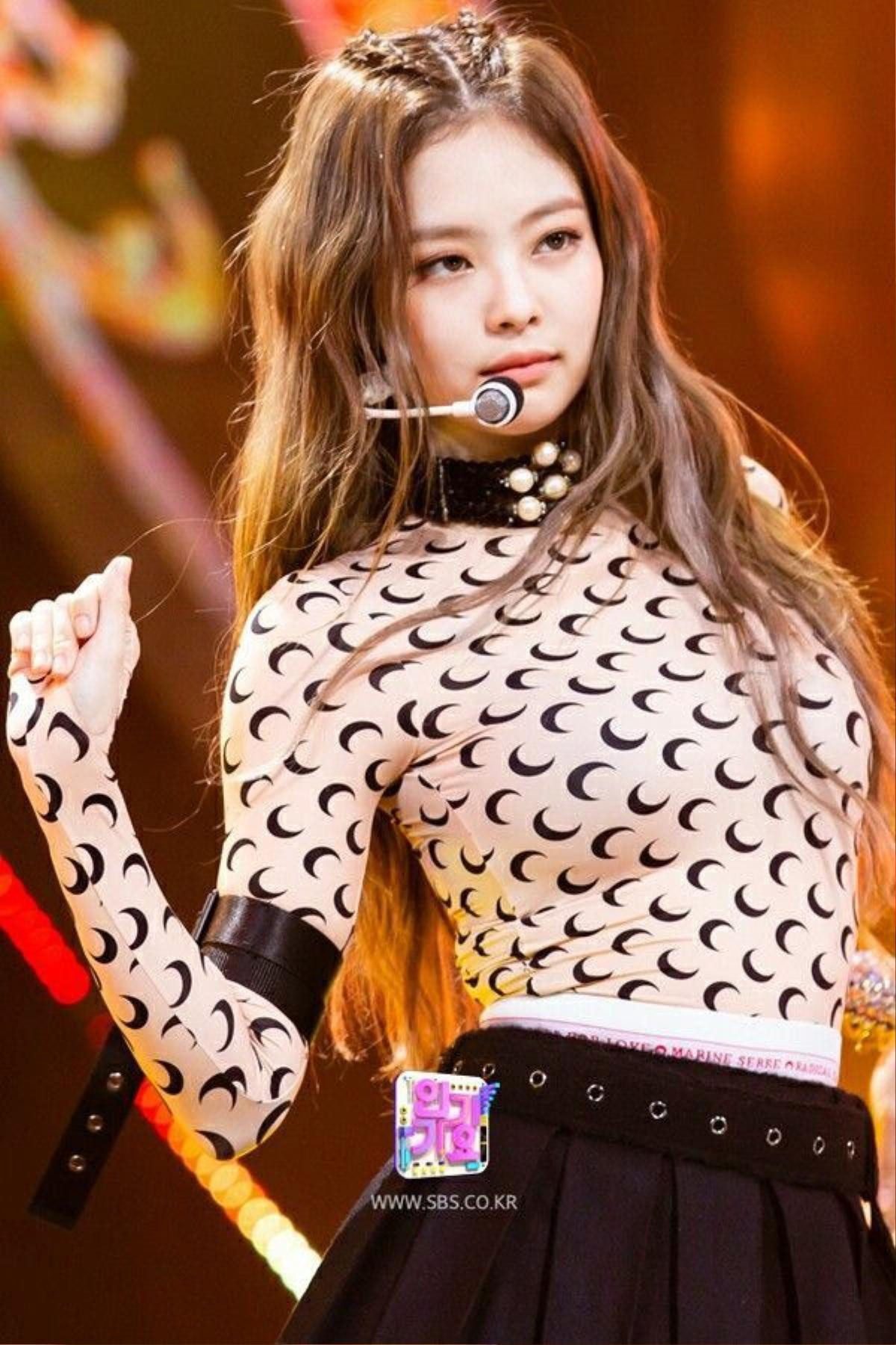 Thực hư chuyện Jennie được các thành viên đối xử như… 'nữ hoàng' trong BlackPink Ảnh 1