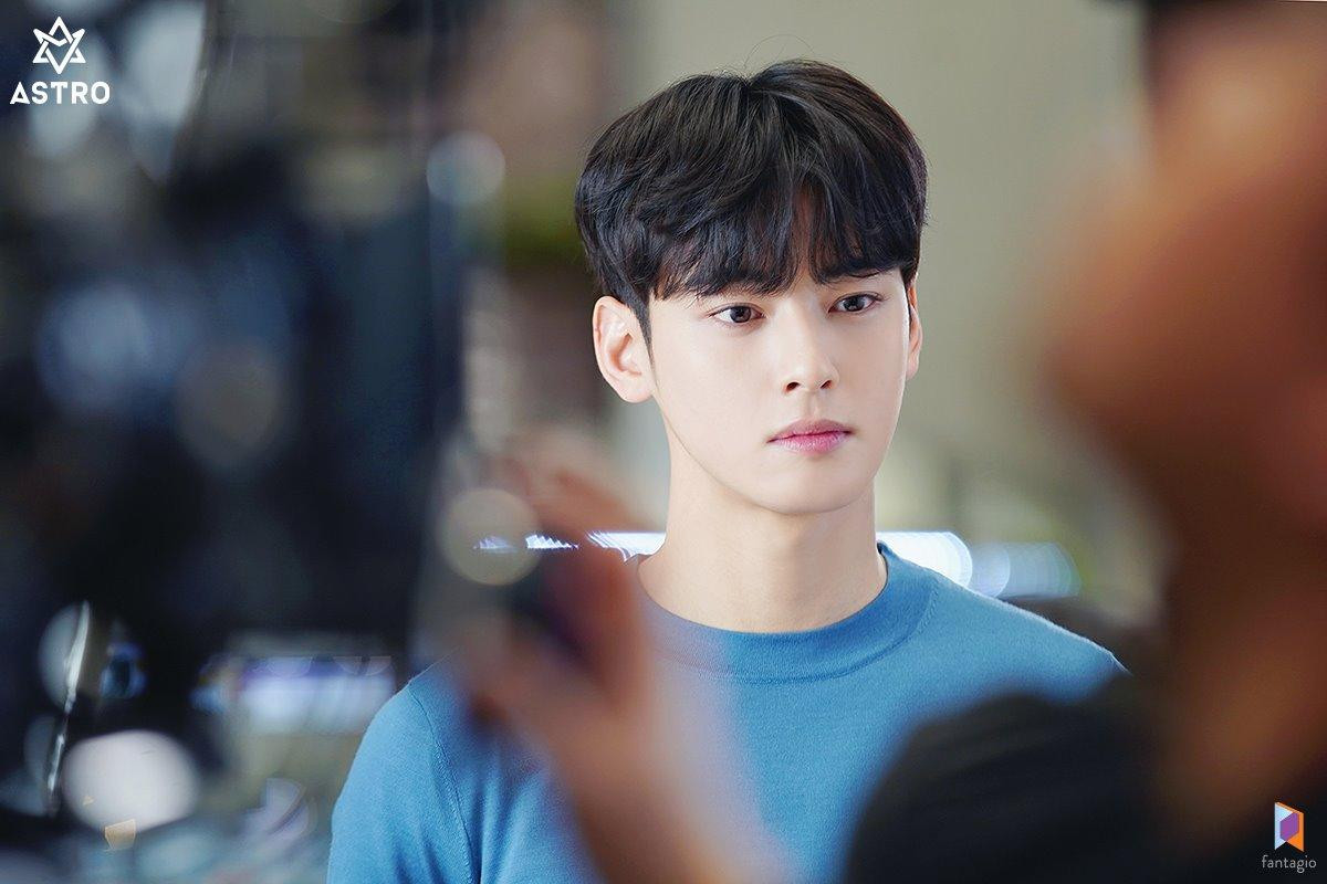 Bộ ảnh gây thương nhớ của 'nam thần vạn người mê' Cha Eun Woo (ASTRO) Ảnh 13