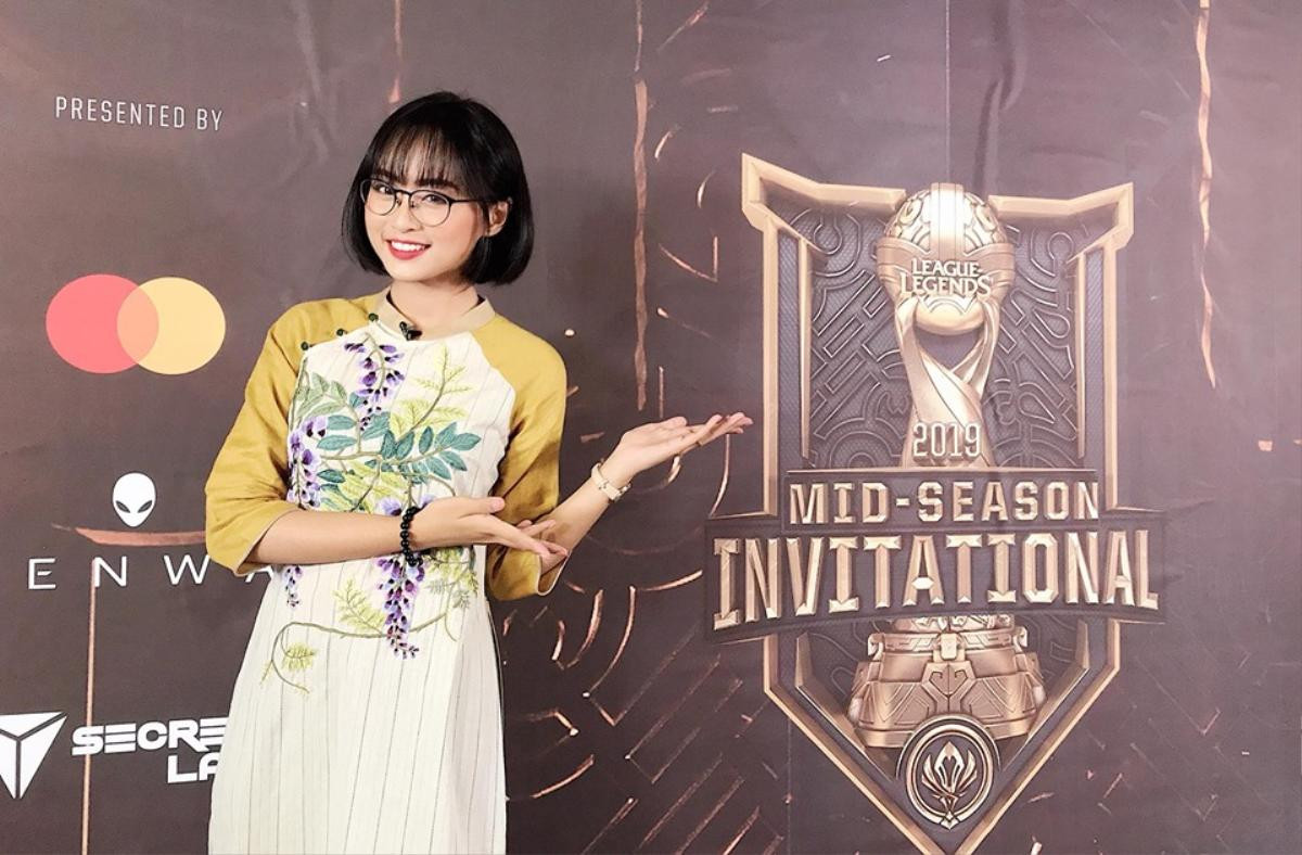 Nữ MC gây sốt ở MSI 2019: ‘Tôi  mê LMHT nên chưa có thời gian để yêu’ Ảnh 2