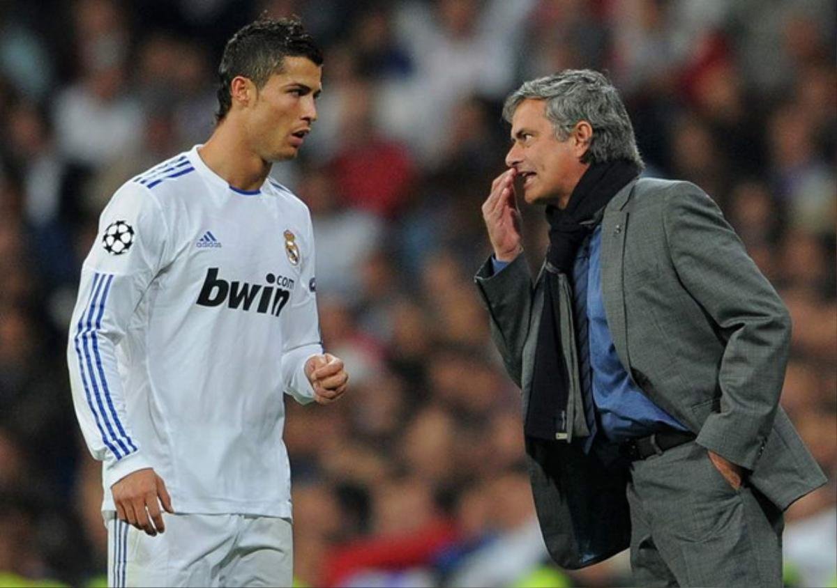 Mourinho và Ronaldo hội ngộ ở Juventus: Những ân oán bây giờ làm sao?! Ảnh 2