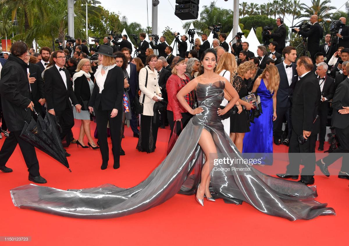 Đến thảm đỏ Cannes 2019 còn sở hữu những thảm họa tạo dáng lố lăng phản cảm Ảnh 13