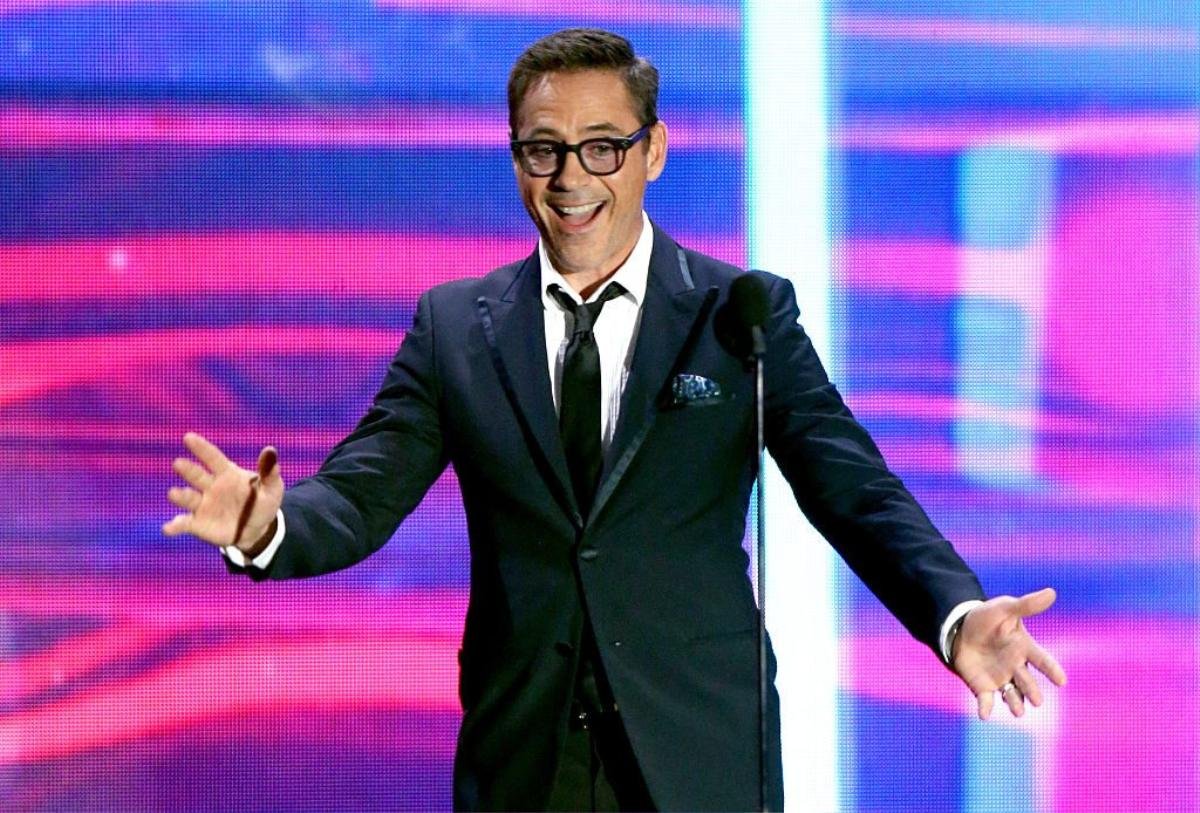 Robert Downey Jr. đã kết thúc với nghiệp diễn hay chỉ kết thúc với Marvel? Ảnh 1