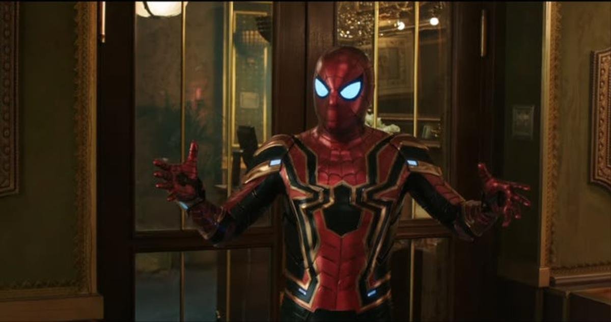 10 điều bạn có thể đã bỏ lỡ trong trailer của Spider Man: Far From Home Ảnh 5