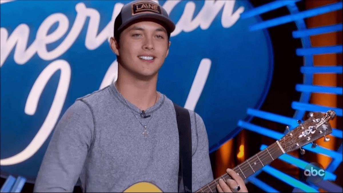 Quán quân American Idol 2019 - Laine Hardy: Đã hát hay lại đẹp trai như nam vương quốc tế Ảnh 4