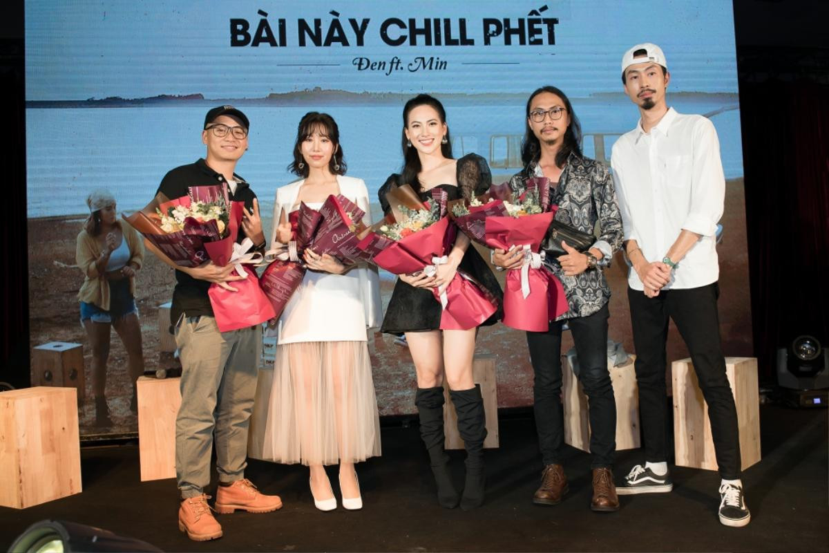 Màn live đầu tiên của 'Bài này chill phết': Còn ai dám hoài nghi về sự kết hợp mới lạ giữa Đen Vâu và Min? Ảnh 11