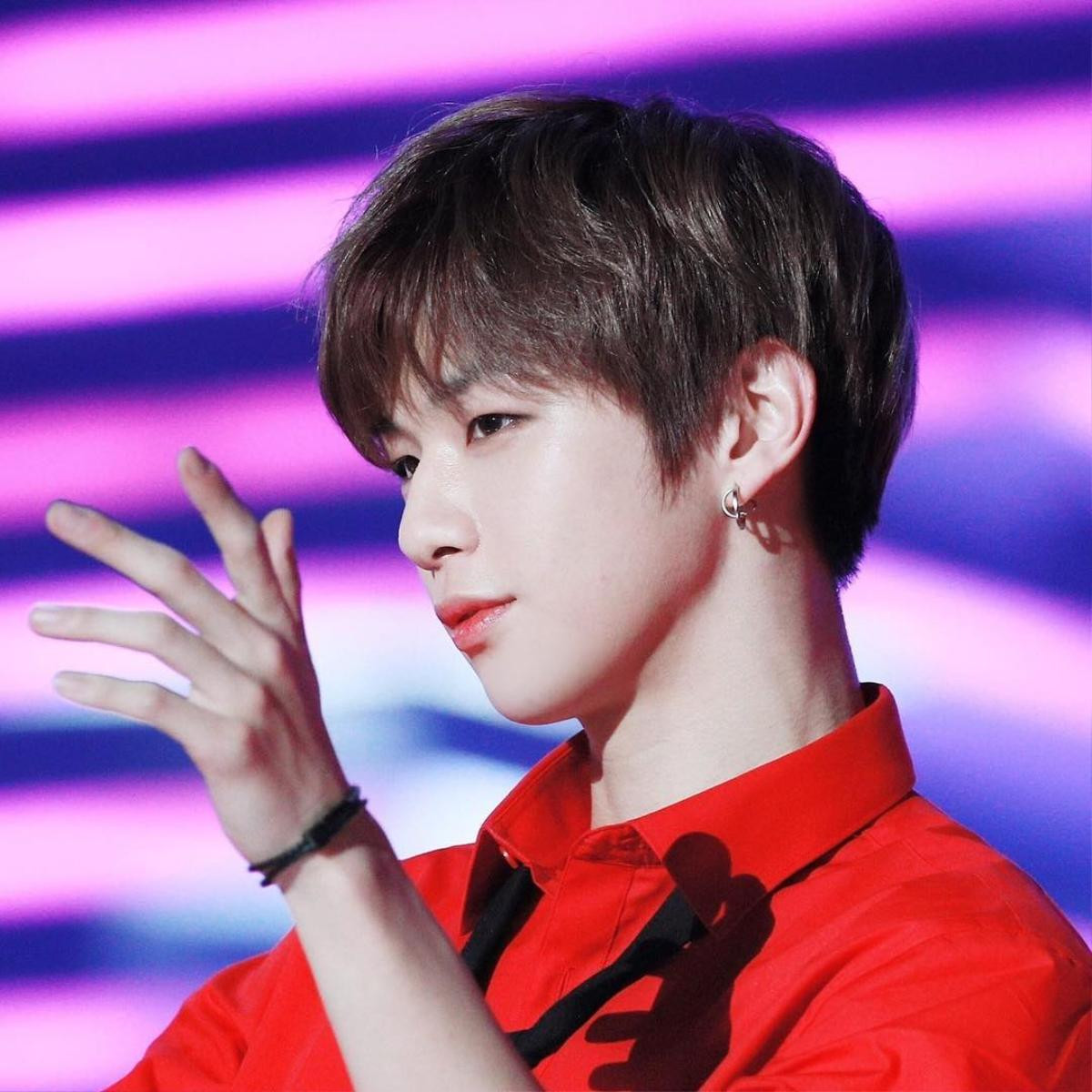 Kang Daniel chiều fan thứ 2 thì không ai dám nhận số 1 đấy nhé! Ảnh 1