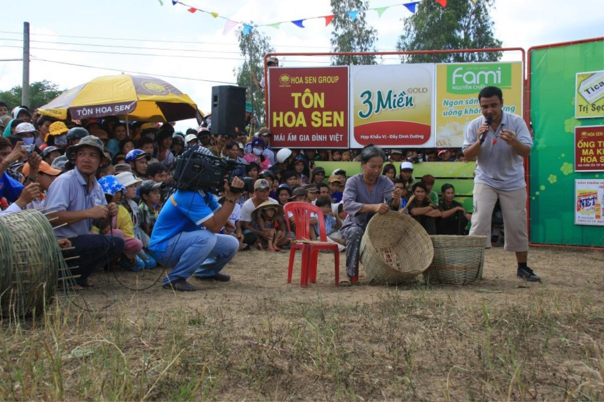 Tâm sự nhận nghìn like của đạo diễn Vượt lên chính mình: 'Trong chương trình, Quyền Linh là người khổ nhất' Ảnh 6