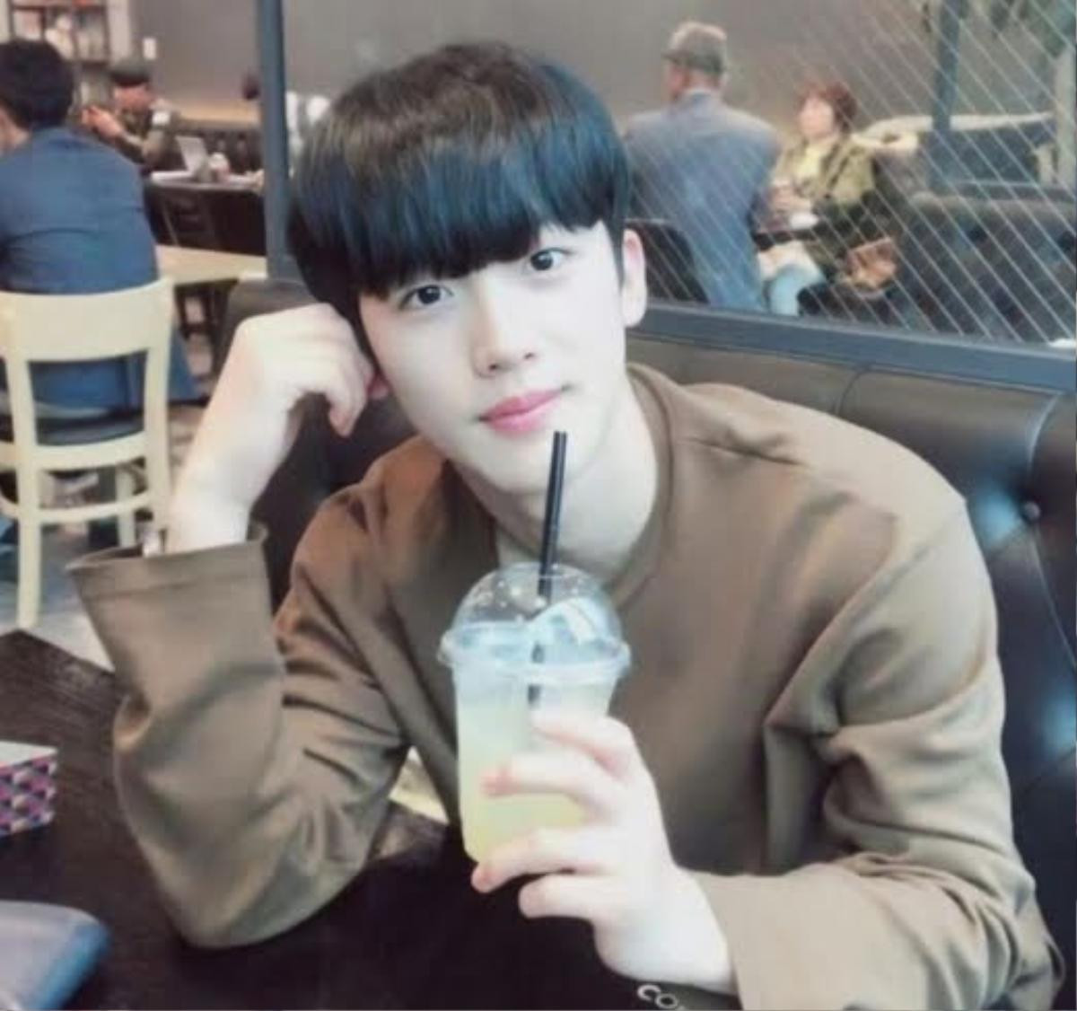 Kim Yohan đạt hơn 700 nghìn lượt xem fancam màn trình diễn tại 'Produce X 101' chỉ sau 1 ngày đăng tải Ảnh 4