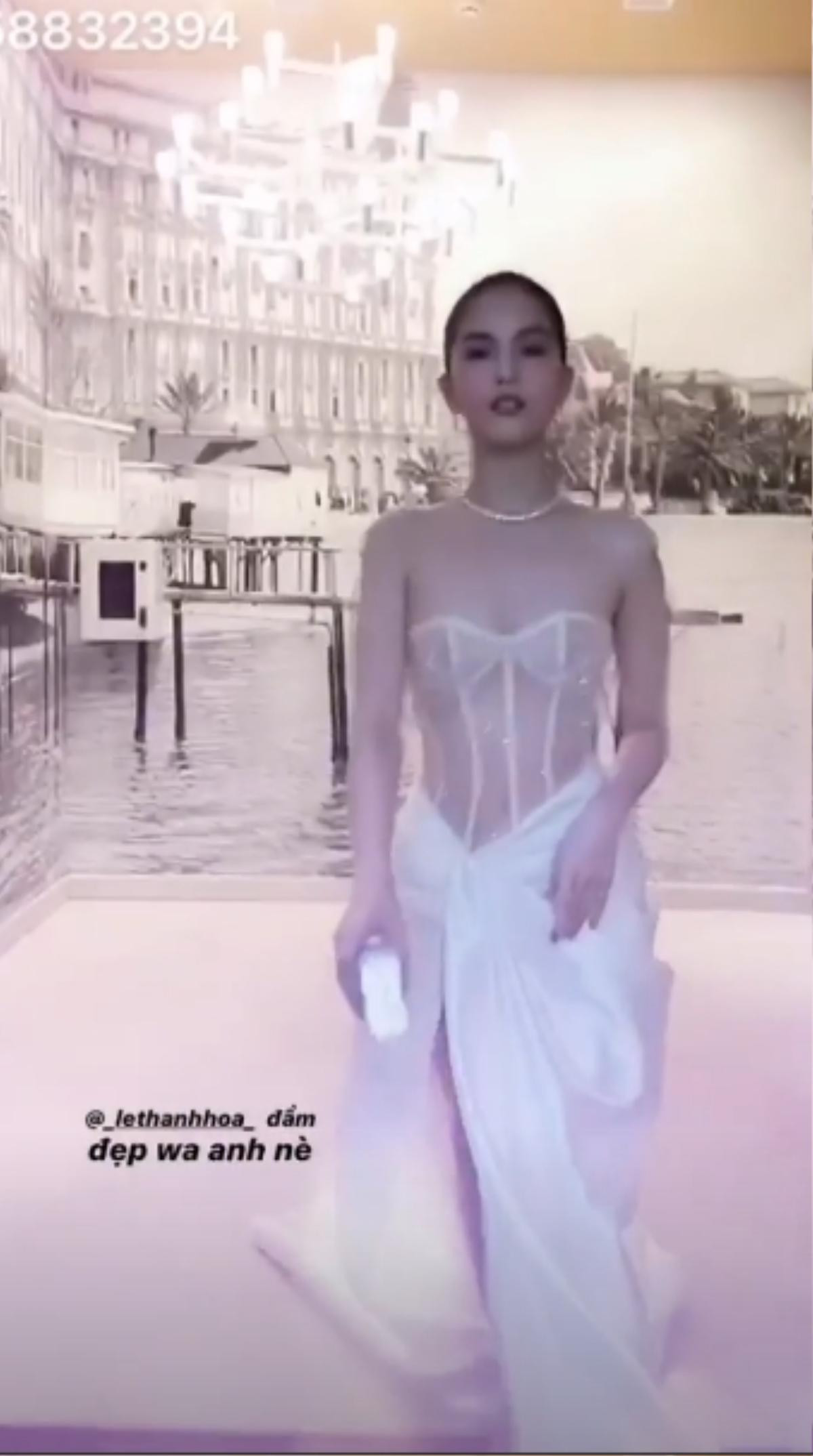 Sau khi hở 99% cơ thể, Ngọc Trinh tiếp tục gây sốc với bộ váy thứ 3 như corset tại Cannes 2019 Ảnh 4