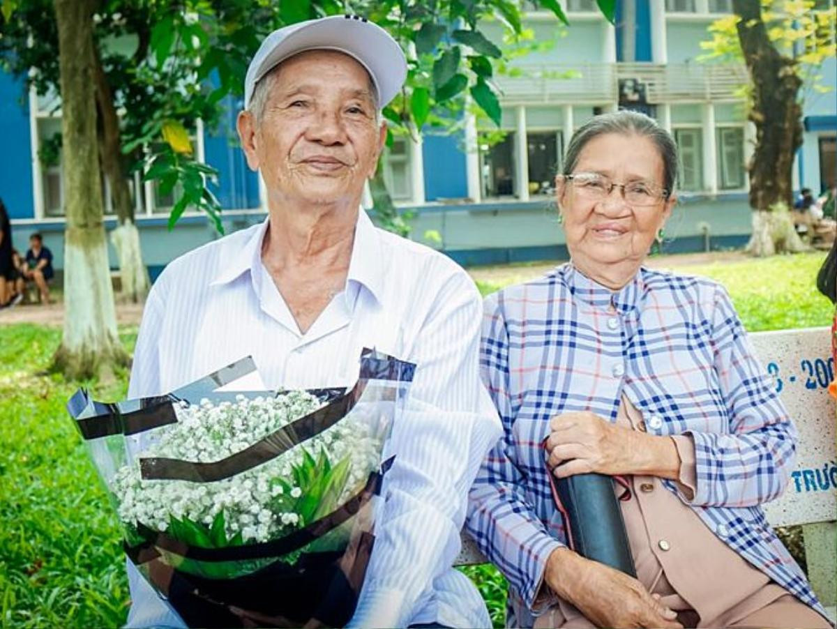 'Hẹn kiếp sau hen' - câu nói của cụ ông dành cho cụ bà bên giường bệnh khiến cộng đồng mạng rưng rưng Ảnh 3