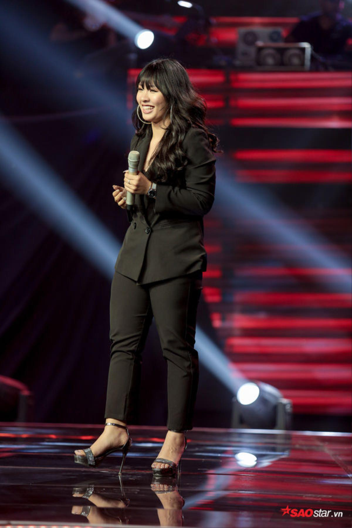 Những cái tên đang 'nín thở' ngồi ghế CHỜ vòng Đối đầu của The Voice 2019, họ là ai? Ảnh 1