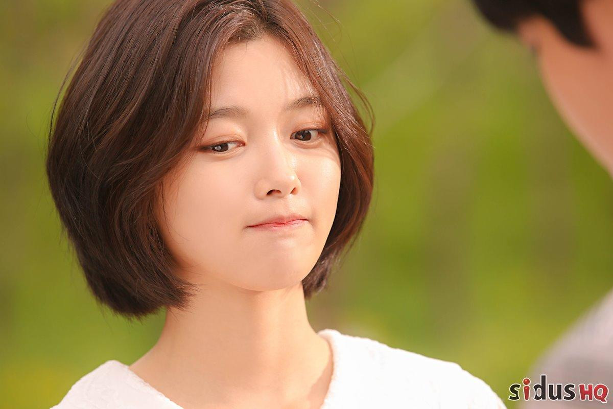 Kim Yoo Jung đẹp tựa nữ thần trong bộ ảnh MV 'Begin Again' của Kim Jae Hwan Ảnh 8