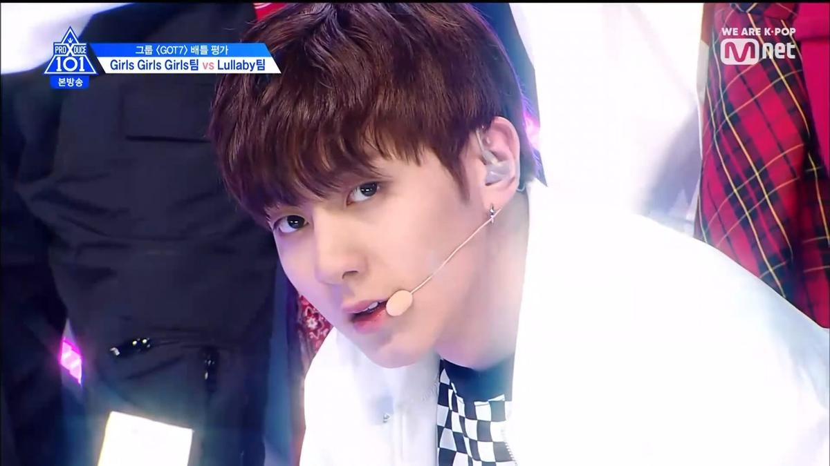 PRODUCE X 101 tập 4: Hạng 1 vòng battle không phải Yohan, Wooseok mà là một ứng cử viên họ Kim bất ngờ khác Ảnh 224