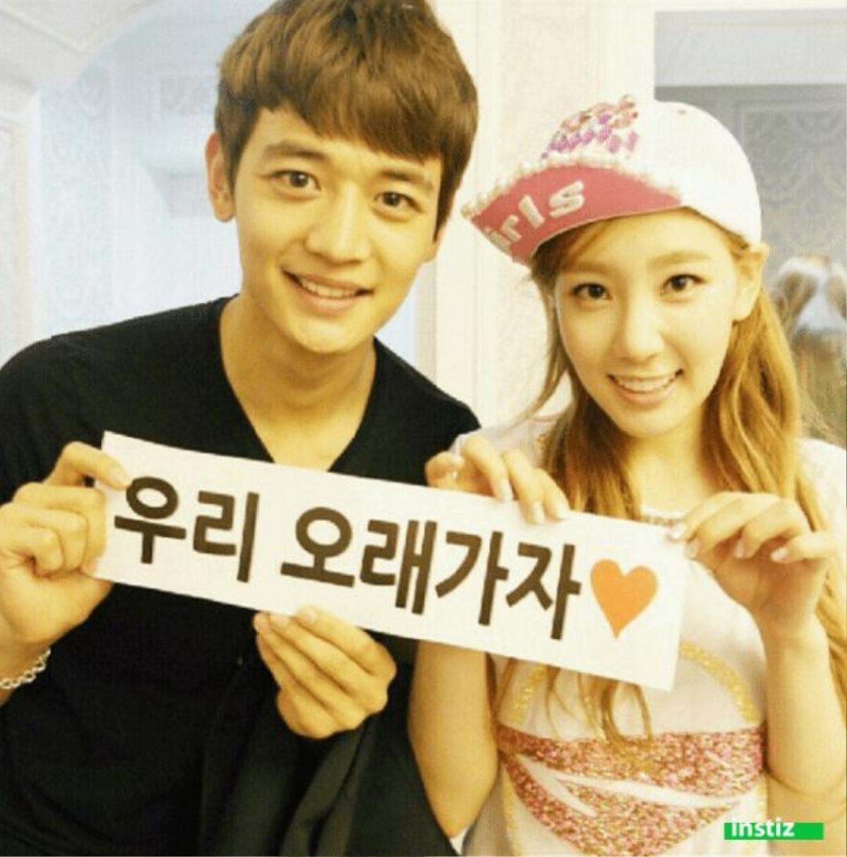 Minho (SHINee) vừa nhập ngũ chưa bao lâu, Taeyeon đã nói nhớ Ảnh 2