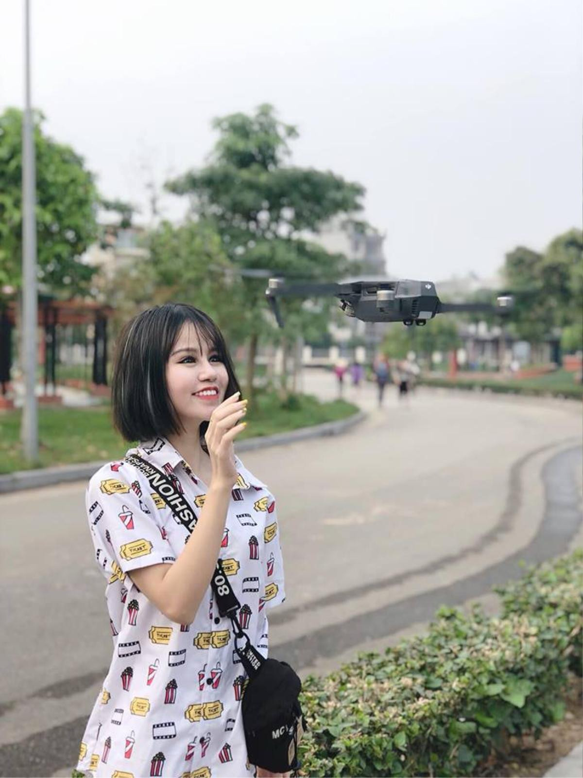 Gái xinh bị 'ném đá' trong các vlog của bà Tân hóa ra là hotgirl nổi tiếng của Bắc Giang, tiết lộ sự thật về thu nhập khi tham gia đóng vlog Ảnh 15