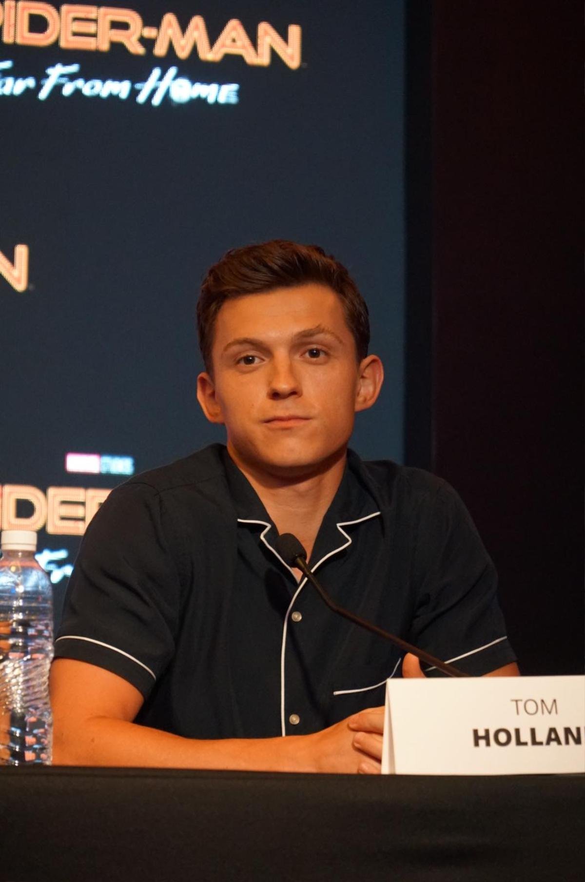 Họp báo cùng Tom Holland: Không muốn trở thành Iron Man thứ 2, hết hồn khi 'Endgame' chiếu lúc… 5 giờ sáng Ảnh 3