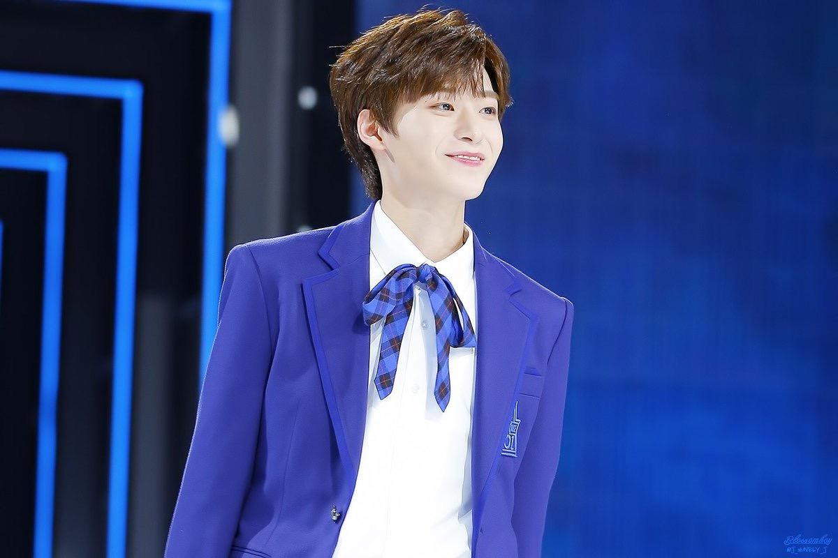 'Produce X 101': Loại hàng loạt mỹ nam đẹp hơn hoa, Kim Woo Seok thắng cuộc 'Top Visual Center' Ảnh 14