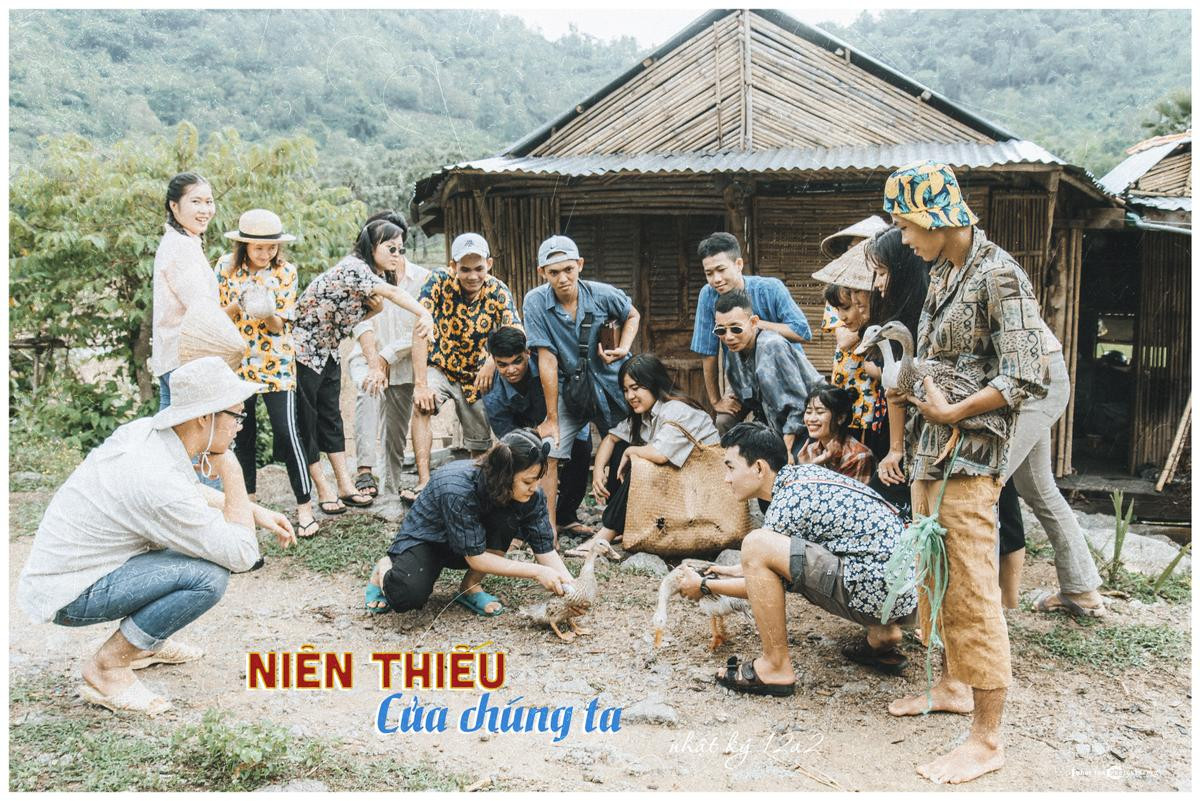 Bộ ảnh kỷ yếu ngược dòng về thời bao cấp của học sinh An Giang cực chất mà chỉ tốn 2 triệu đồng khiến dân mạng khen nức nở Ảnh 6