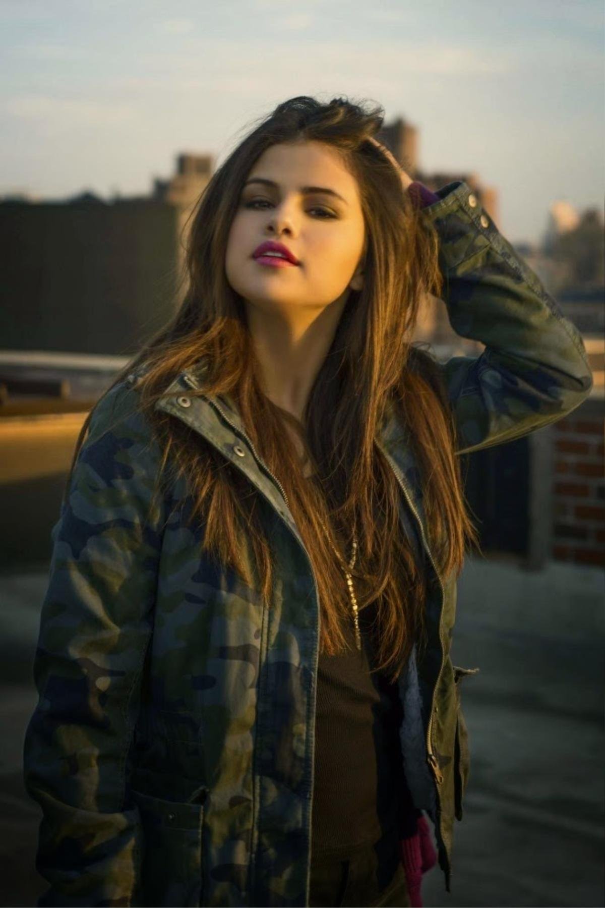 Cập nhật về 'Out Of My Head' - Ca khúc mới coóng từ Selena Gomez Ảnh 1