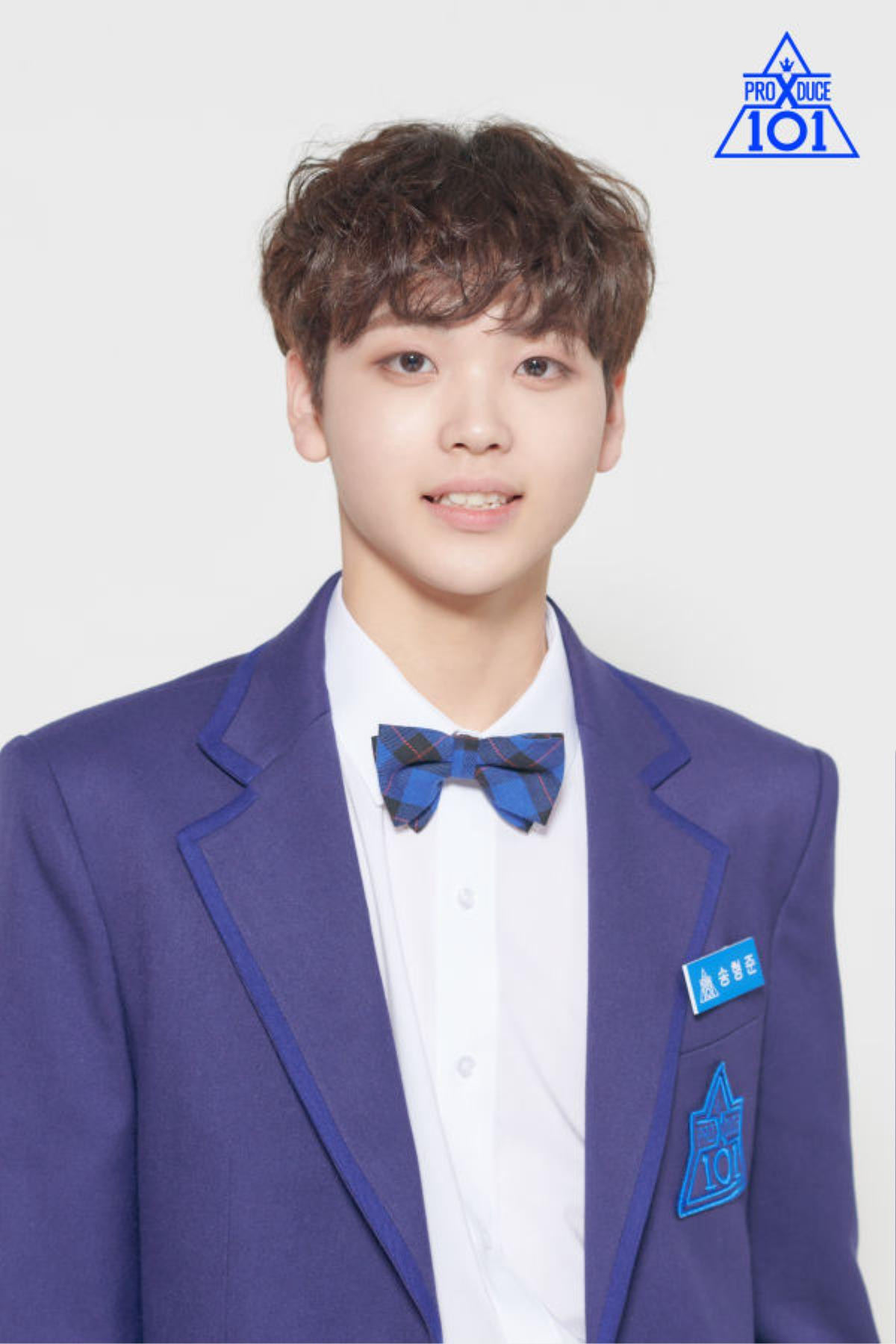 Netizen cho rằng PRODUCE X 101 thiên vị ra mặt hai anh chàng Song Hyungjun...