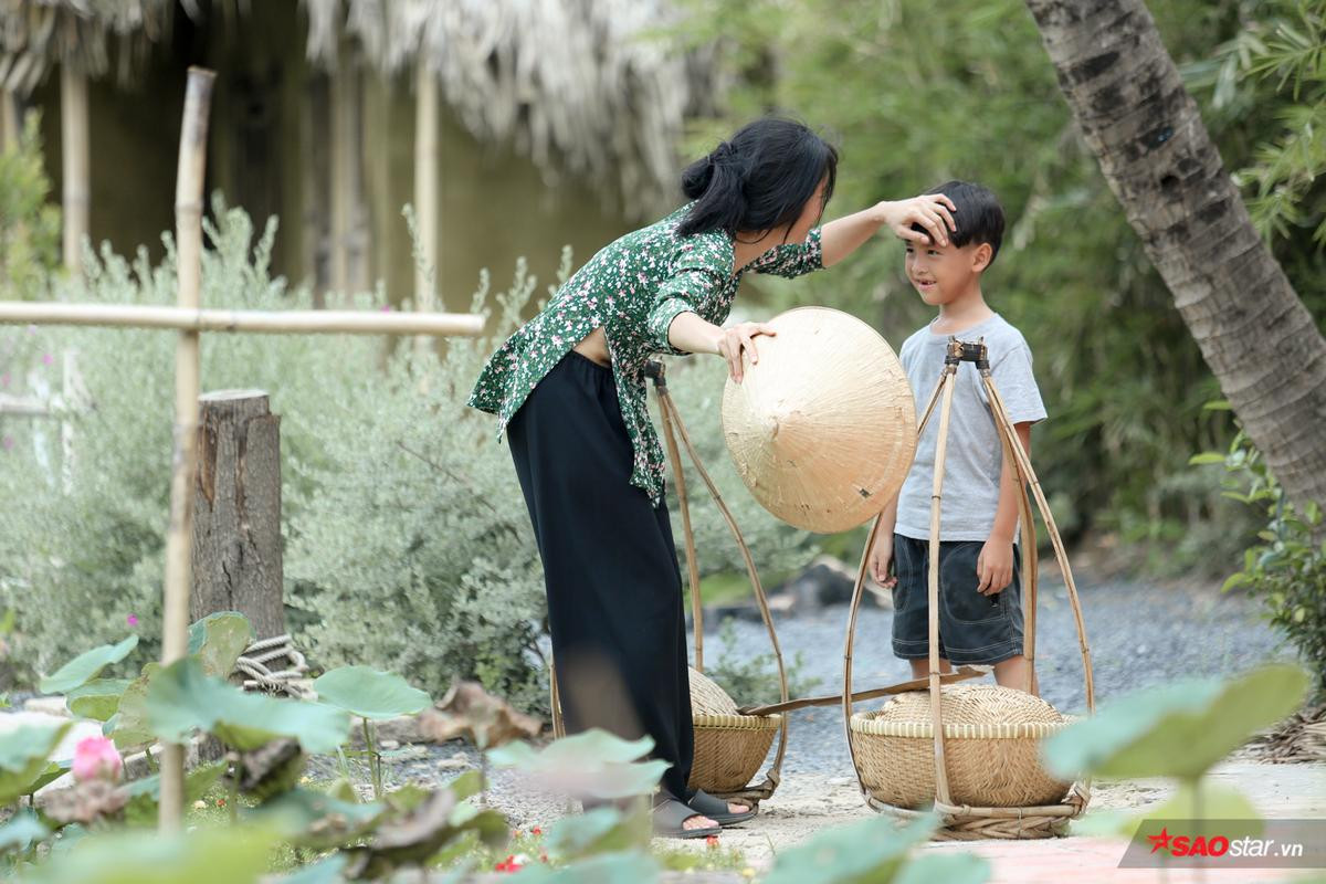 Lê Tiến gây xúc động với 'Lời xin lỗi muộn màng' nhưng HLV Quang Lê lại 'phá mood' bằng câu chuyện hài hậu trường Ảnh 5