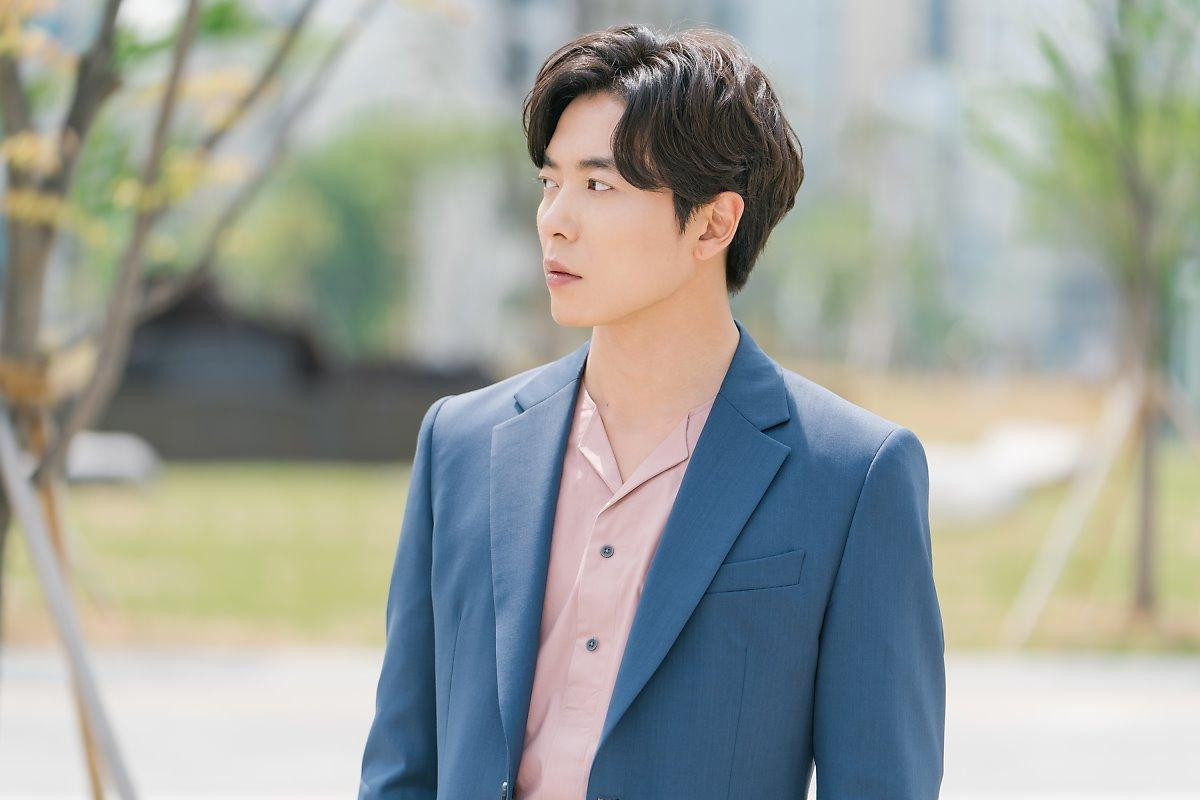 Phim 'Bí mật nàng fangirl': Bộ ảnh cuối gây thương nhớ của 'sát nhân' Kim Jae Wook Ảnh 11