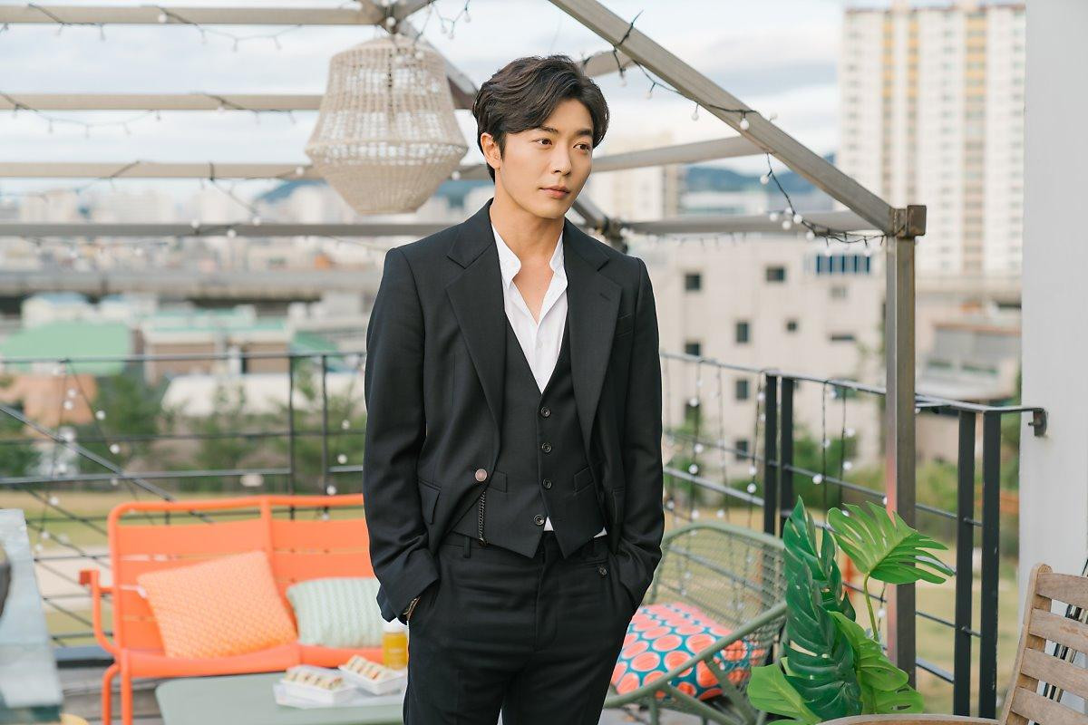 Phim 'Bí mật nàng fangirl': Bộ ảnh cuối gây thương nhớ của 'sát nhân' Kim Jae Wook Ảnh 18