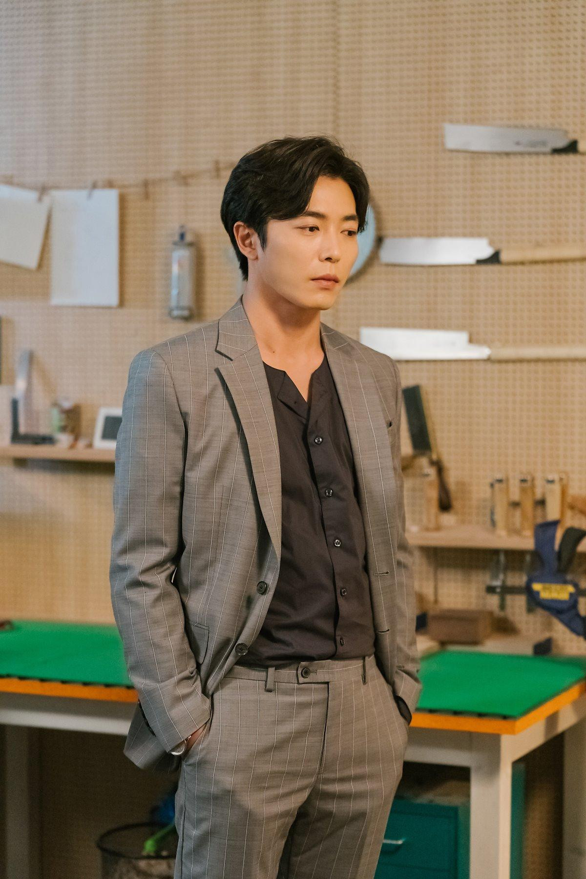 Phim 'Bí mật nàng fangirl': Bộ ảnh cuối gây thương nhớ của 'sát nhân' Kim Jae Wook Ảnh 19