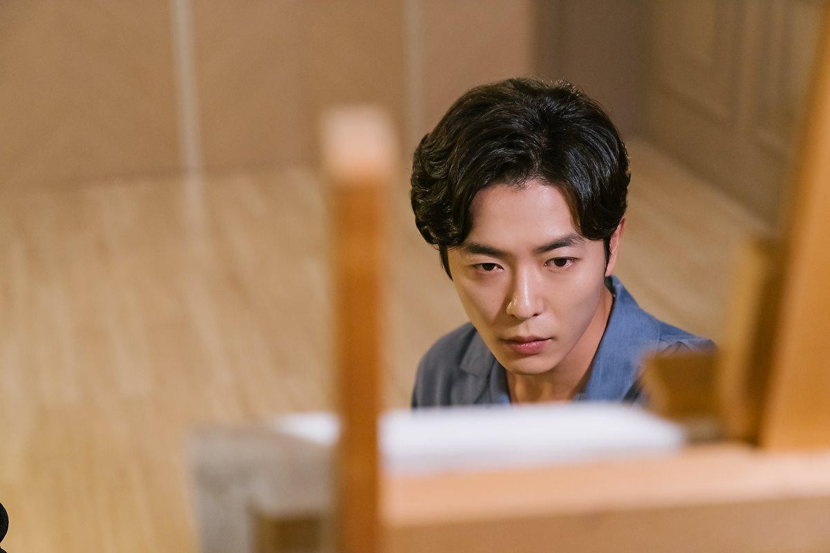 Phim 'Bí mật nàng fangirl': Bộ ảnh cuối gây thương nhớ của 'sát nhân' Kim Jae Wook Ảnh 22