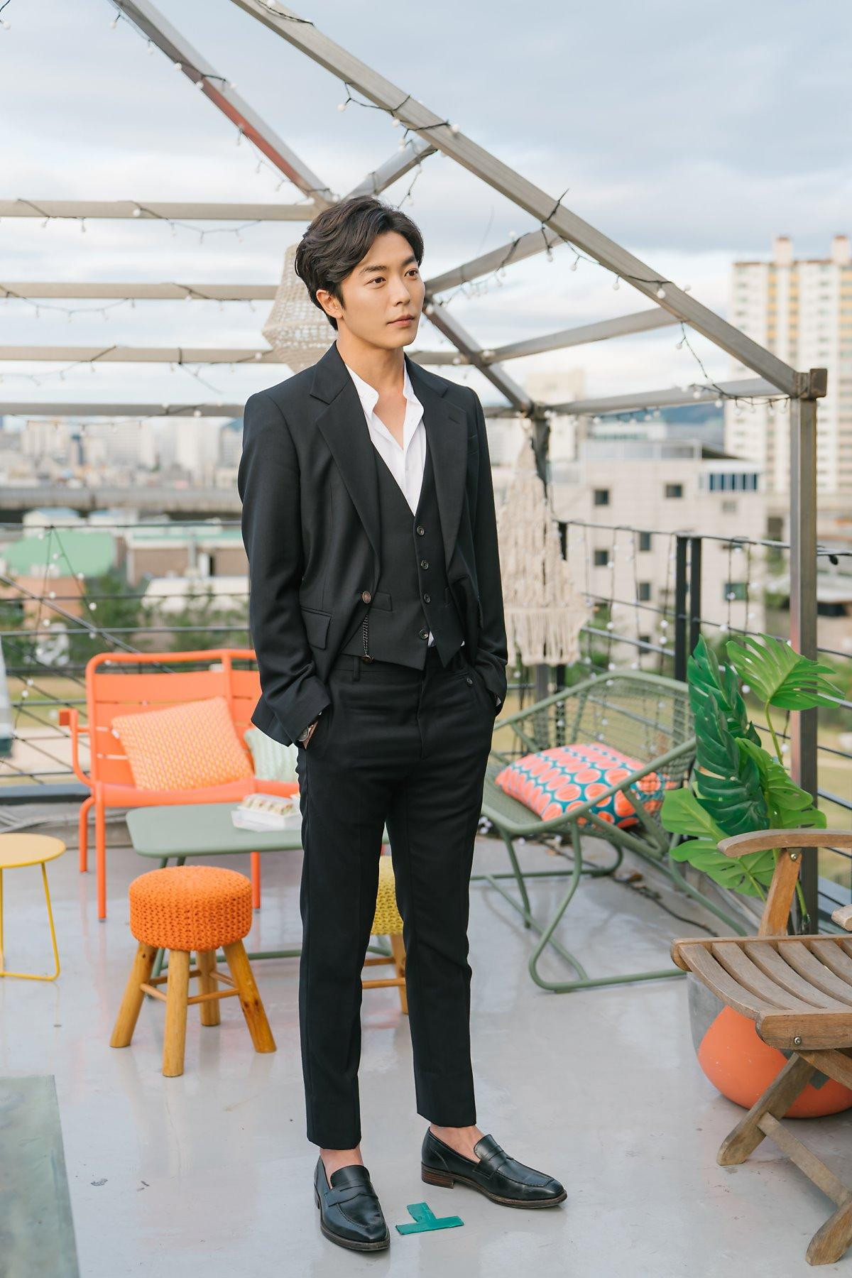 Phim 'Bí mật nàng fangirl': Bộ ảnh cuối gây thương nhớ của 'sát nhân' Kim Jae Wook Ảnh 24