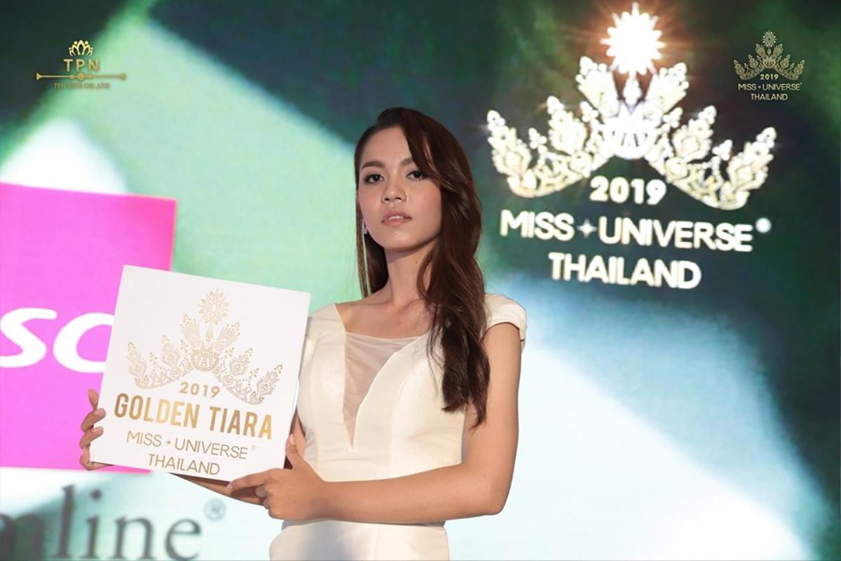 Miss Universe Thái Lan 2019: Nữ tiếp viên hàng không, cao 1m90 khiến chị đại Lukkade đích thân xuống tận nơi chọn lựa Ảnh 7