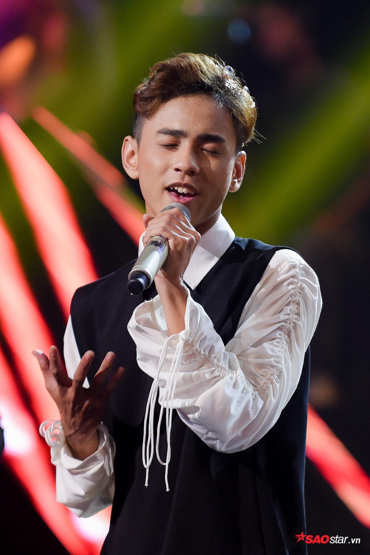 The Voice 2019: 4 hoàng tử team HLV Hồ Hoài Anh ví von tình yêu như những cốc trà sữa tại vòng Đối đầu Ảnh 7