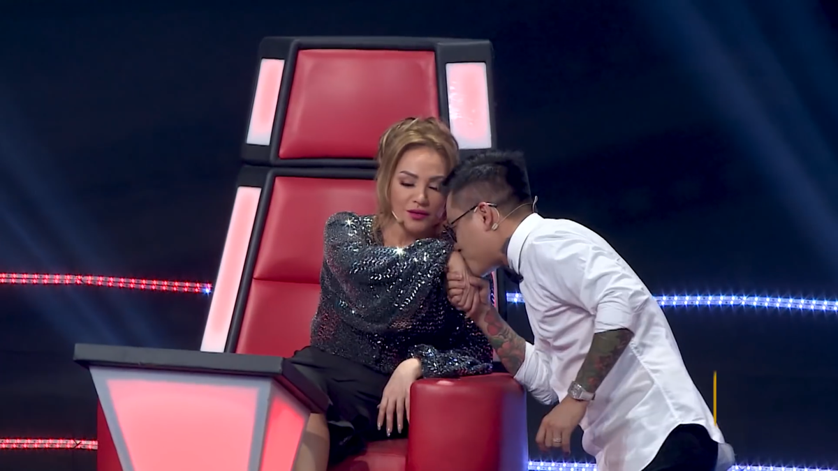 Teaser Đo ván The Voice 2019: HLV Thanh Hà gục mặt, Tuấn Ngọc - Tuấn Hưng đứng dậy bỏ ghế nóng Ảnh 12