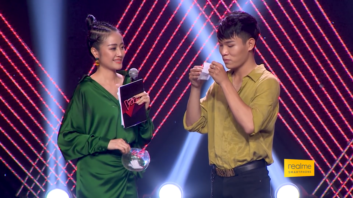 Teaser Đo ván The Voice 2019: HLV Thanh Hà gục mặt, Tuấn Ngọc - Tuấn Hưng đứng dậy bỏ ghế nóng Ảnh 14