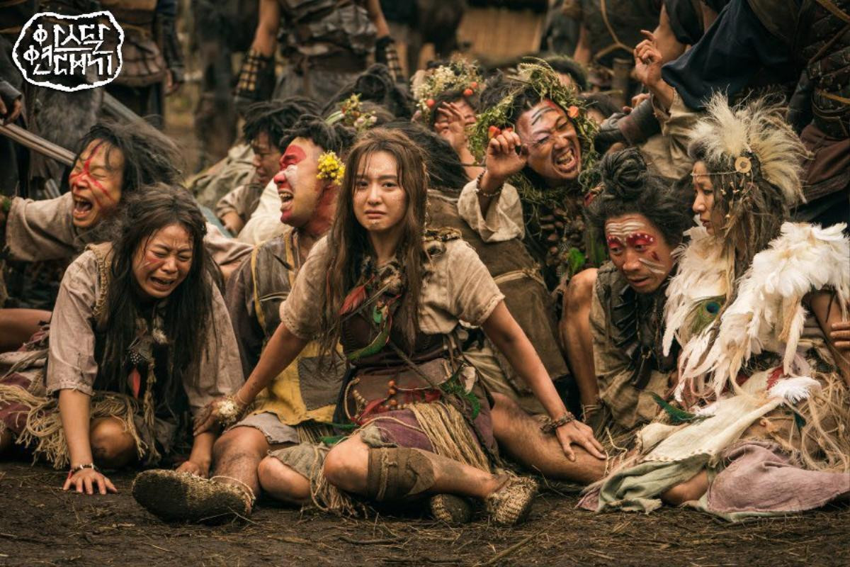 Rating phim 'Arthdal Chronicles' của Song Joong Ki tăng nhẹ ở tập 2 nhưng tiếp tục nhận được ý kiến trái chiều từ khán giả Ảnh 4