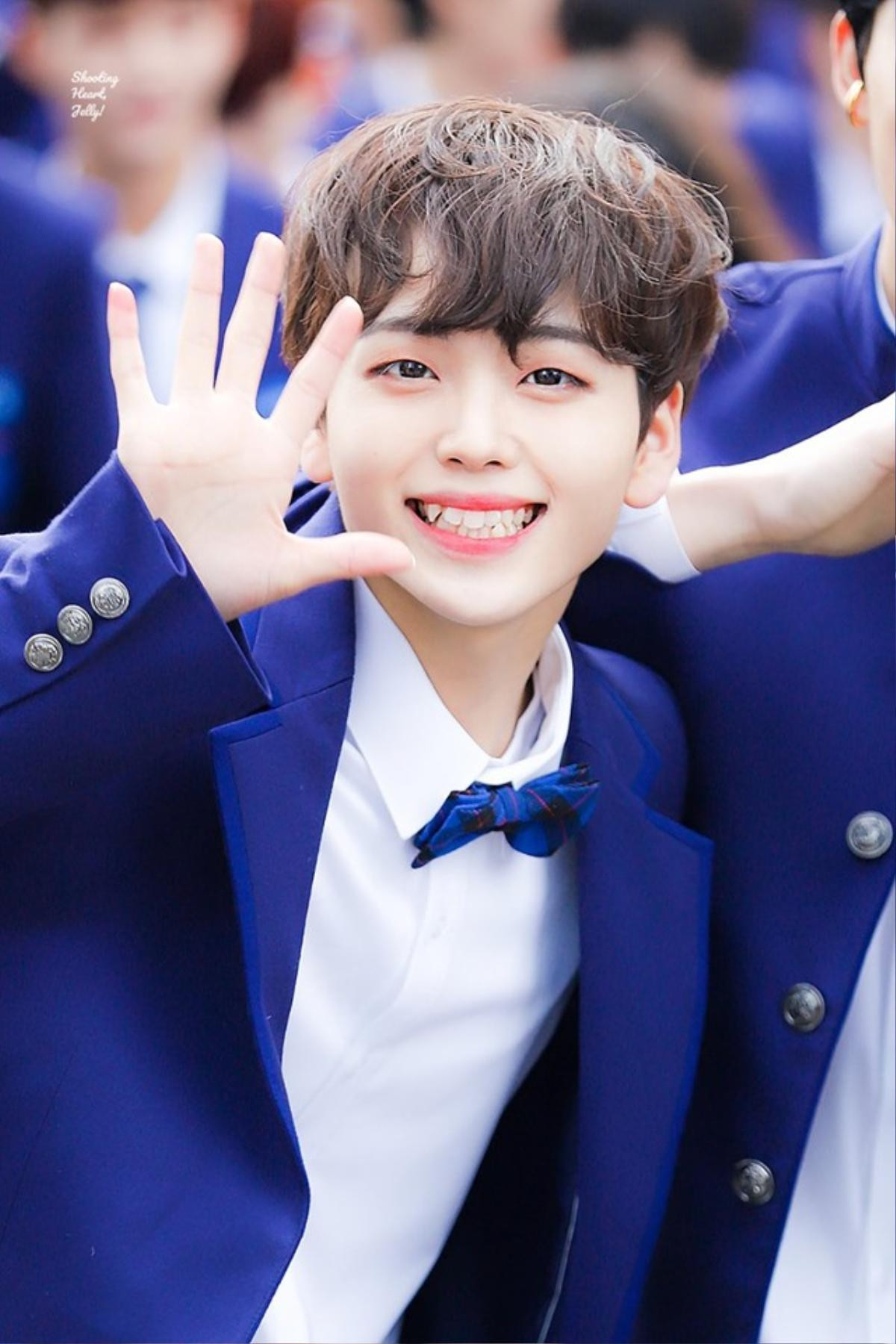 Thí sinh Produce X 101 Song Hyeongjun tạo phản ứng trái chiều khi khóc trong chương trình Ảnh 1