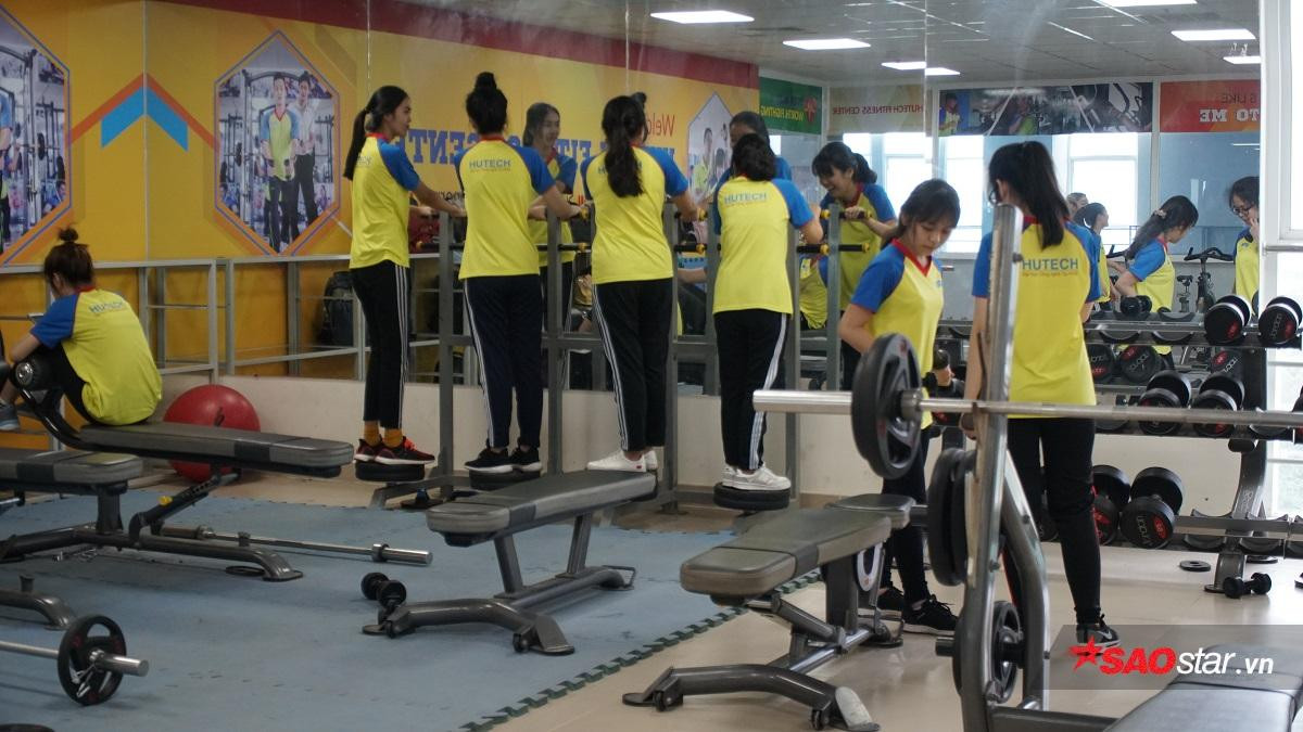 Đã mắt chiêm ngưỡng phòng GYM hiện đại và đẳng cấp của sinh viên Đại học HUTECH Ảnh 9