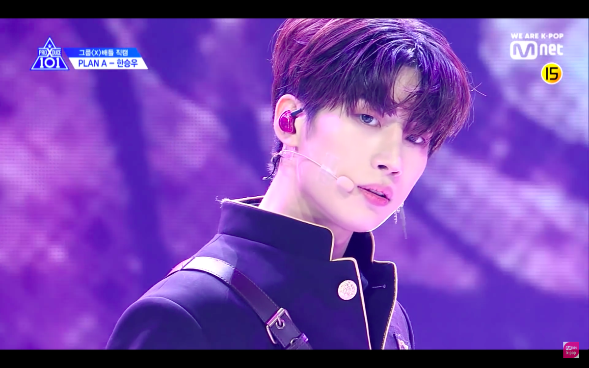 Produce X 101: ‘Chàng trai vàng của làng bám người’ - Han Seung Woo đòi tắm chung với cả phòng Ảnh 8